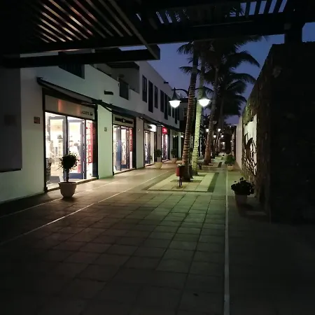 Casa Rosa Semesterbostad Puerto Calero